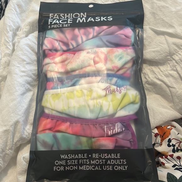 5pc pack teens kids Tie dye🌈 face masks adult small - Picture 5 of 5